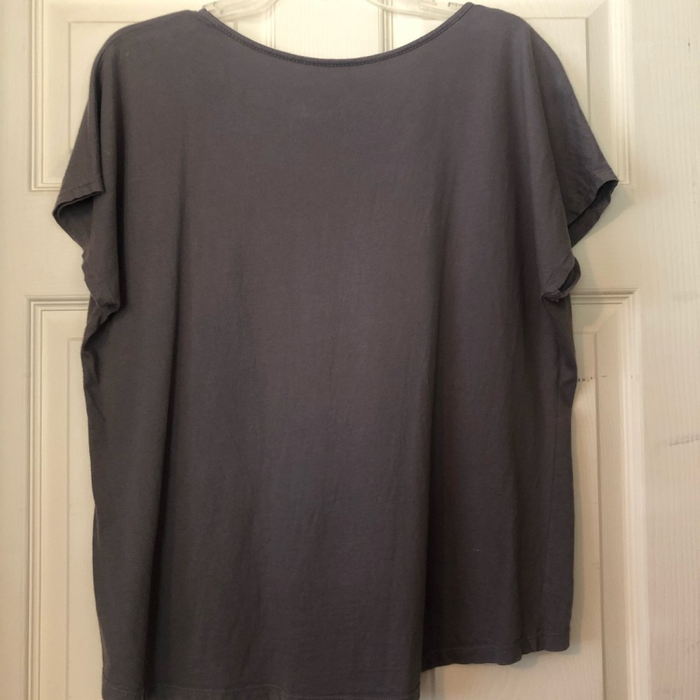Shirt - Picture 3 of 3